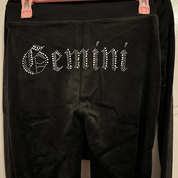 NW/OT! Juicy Couture Velour Black Gemini Track Suit sweatsuit women size X-SMALL - Picture 10 of 12